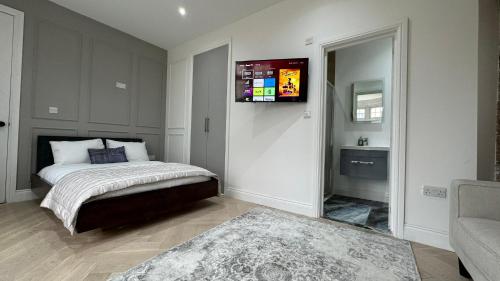 london studios and suites