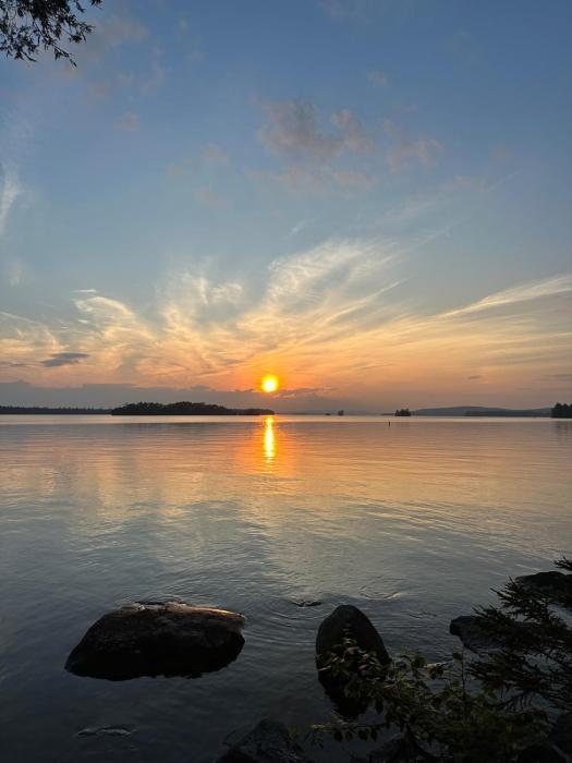 waterfront cottage moosehead lake