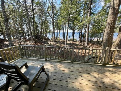waterfront cottage moosehead lake