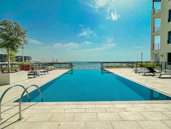 Higuests - La Rive 2,,3 star