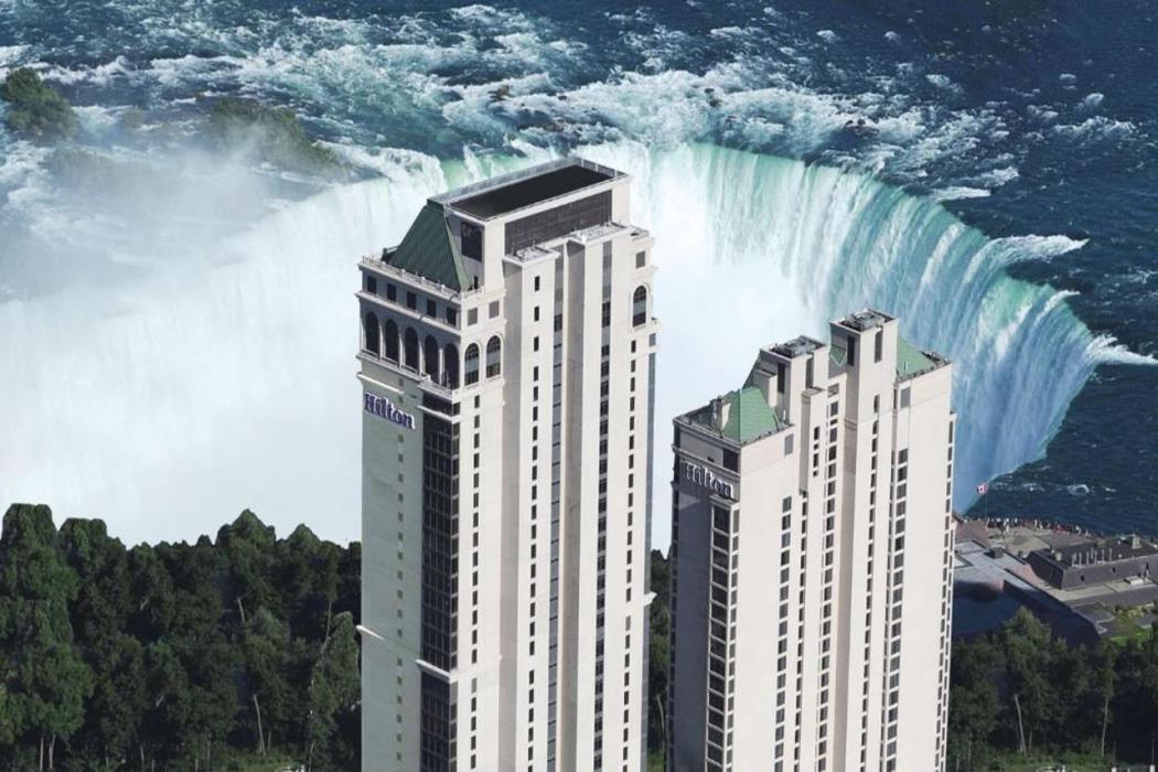 hilton niagara falls fallsview hotel and suites