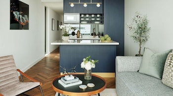 Escapade Silverstone,,3 star