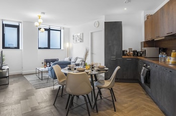 lovely 2 bed apartment in birmingham