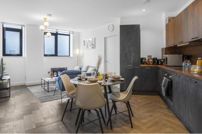 lovely 2 bed apartment in birmingham