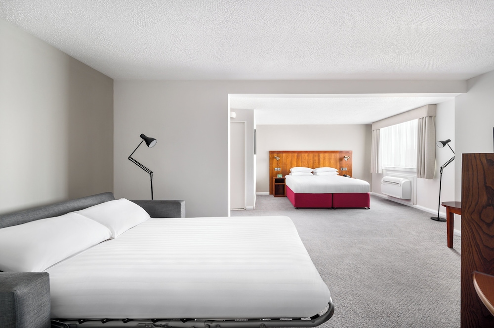 holiday inn northampton by ihg