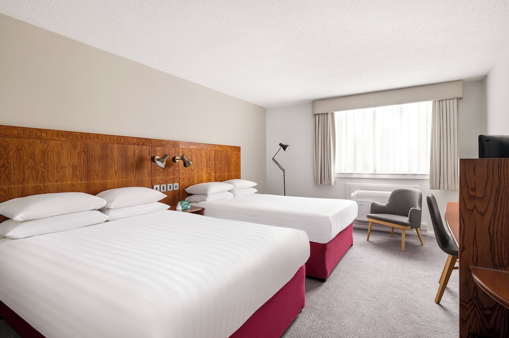 holiday inn northampton by ihg