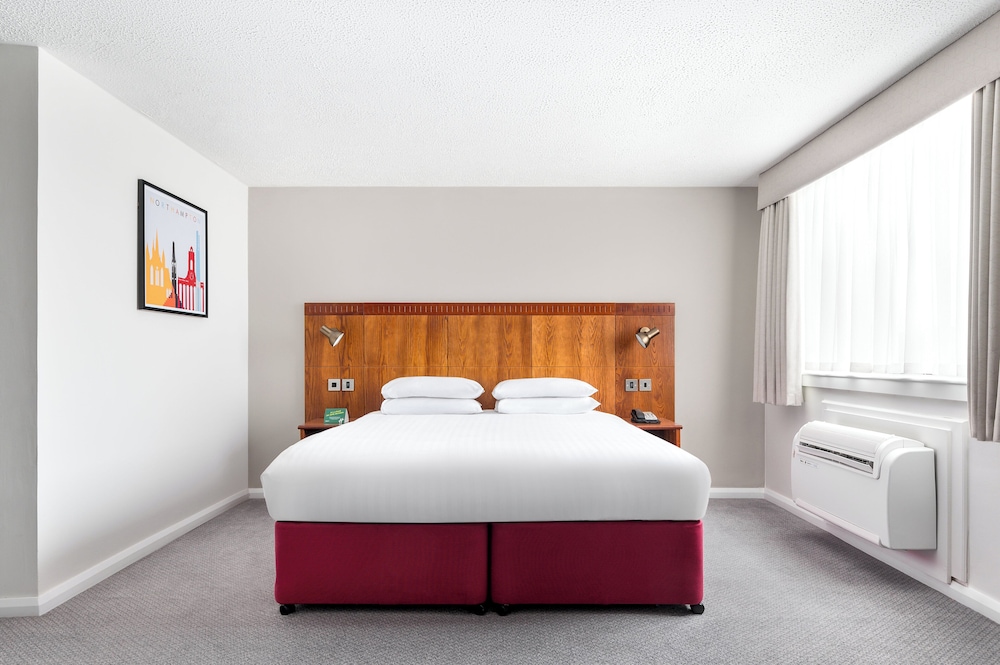 holiday inn northampton by ihg