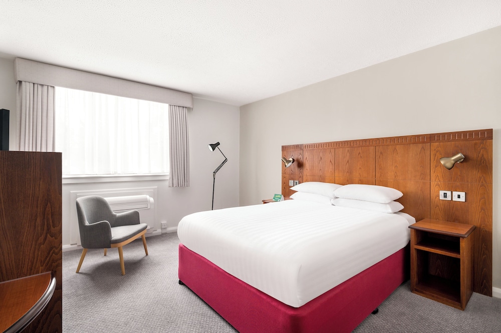holiday inn northampton by ihg