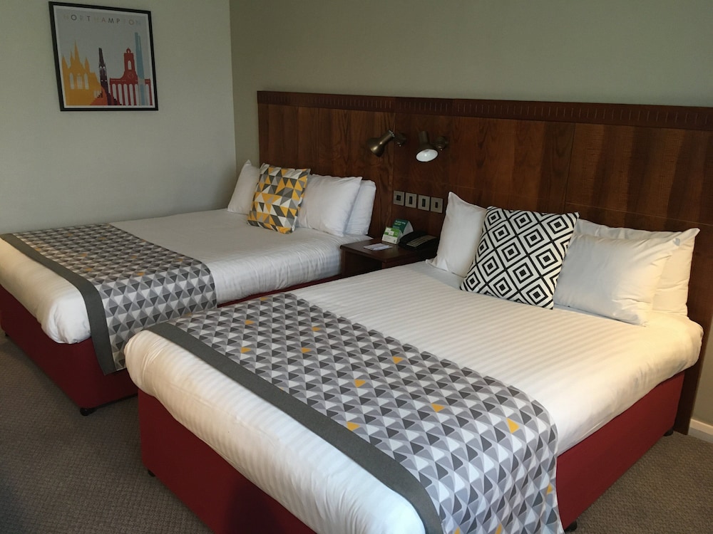 holiday inn northampton by ihg