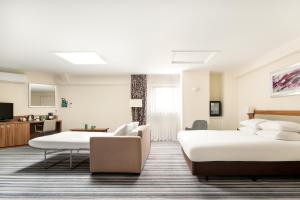 holiday inn northampton by ihg