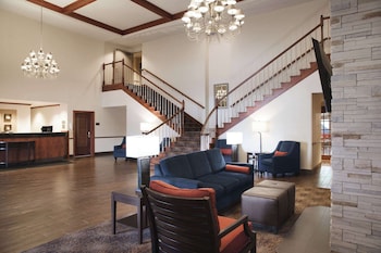 Comfort Suites Milwaukee Airport,Oak Creek>>Milwaukee,3 star