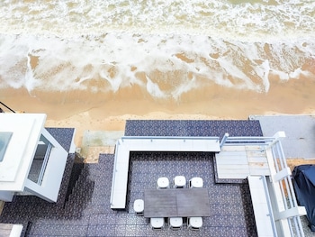 Gao Lighthouse Phala Beachfront,,3 star