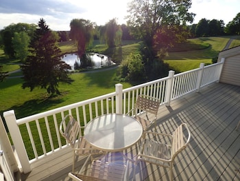 2 bedroom condo golf course views 5166