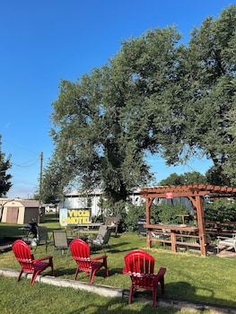 The Yucca Motel And Cabins,401 U.S. 54,2 star