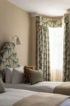 the drayton court hotel