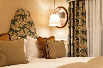 the drayton court hotel