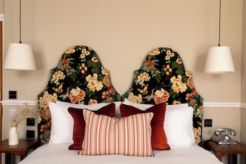 the drayton court hotel