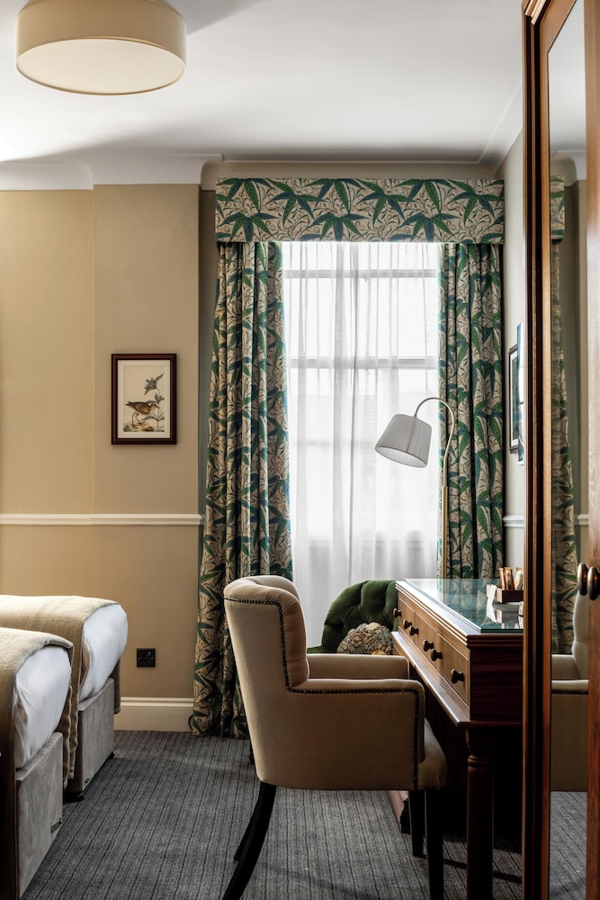 the drayton court hotel