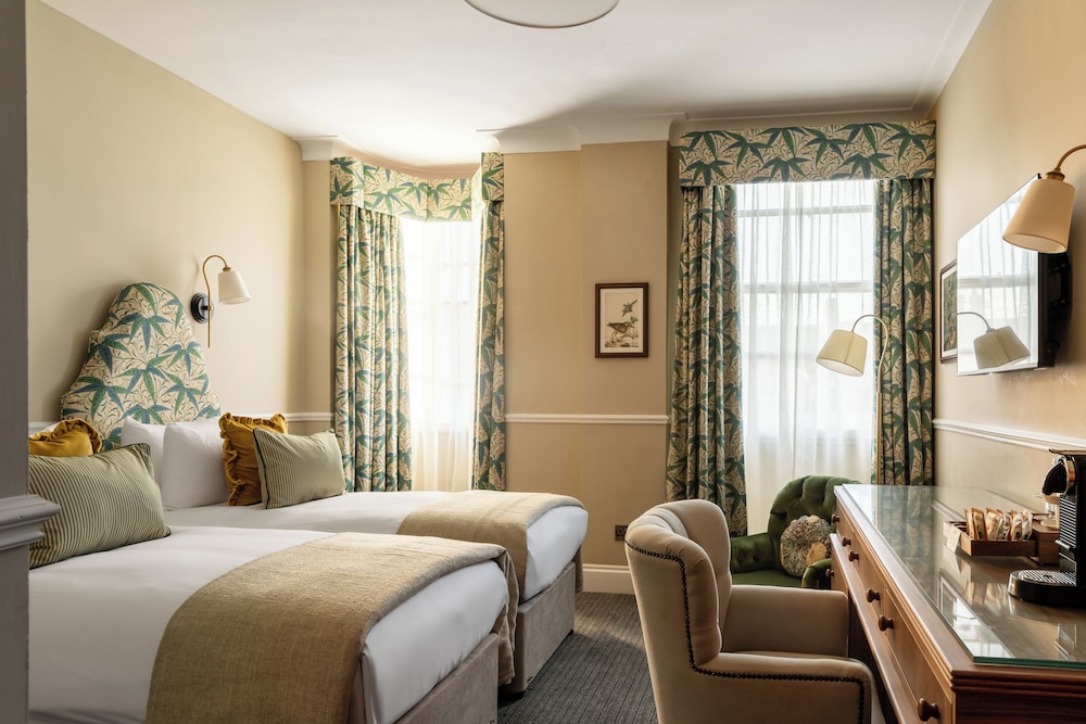 the drayton court hotel