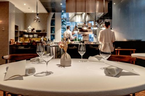 town hall hotel shoreditch