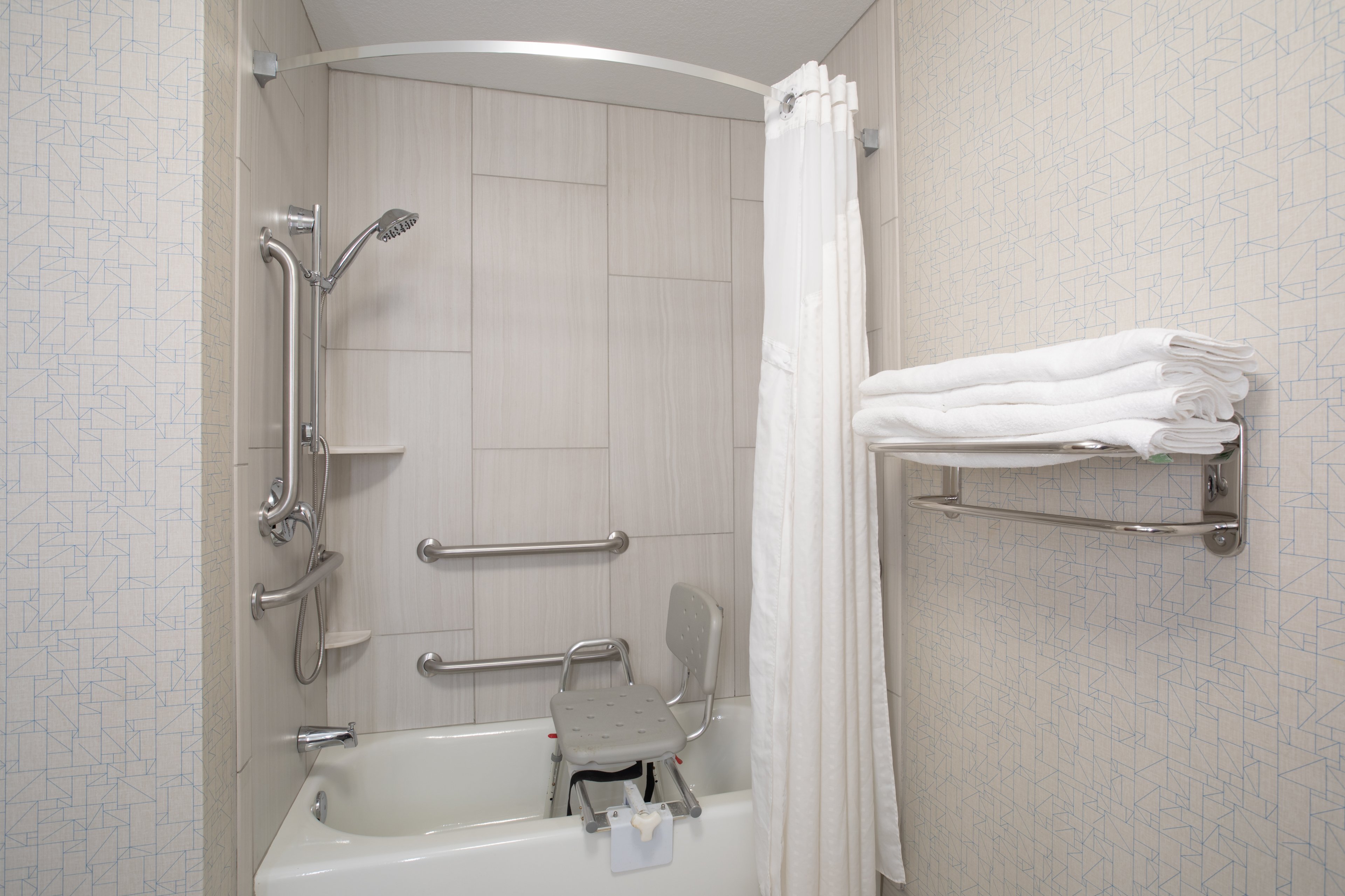 holiday inn express hotel and suites longmont by ihg
