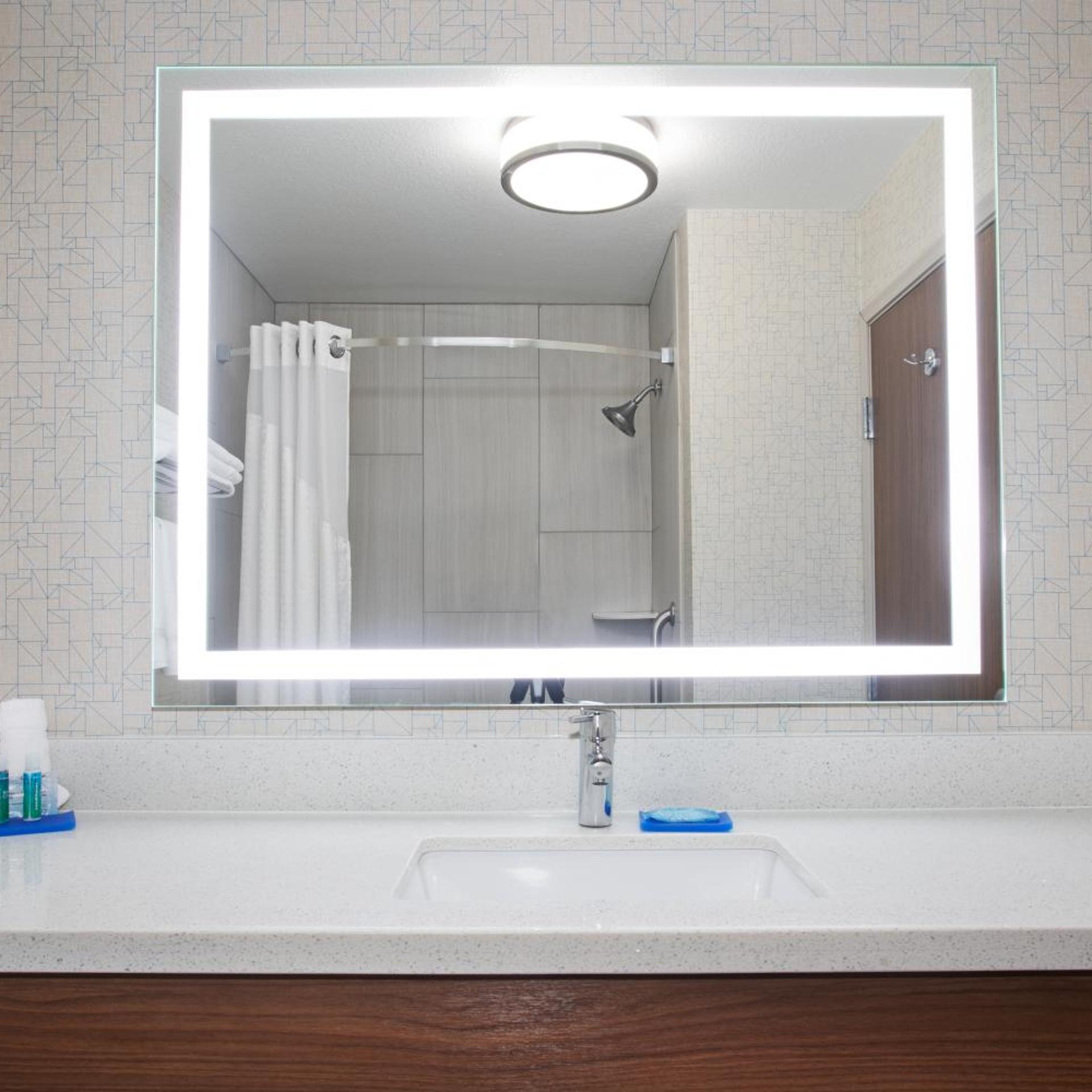 holiday inn express hotel and suites longmont by ihg
