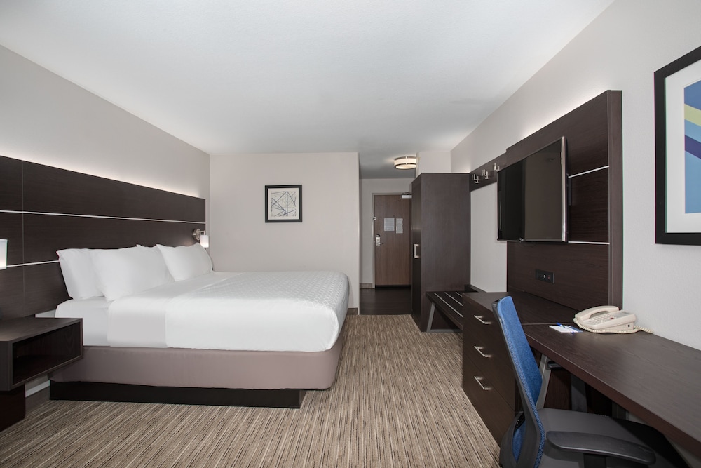 holiday inn express hotel and suites longmont by ihg
