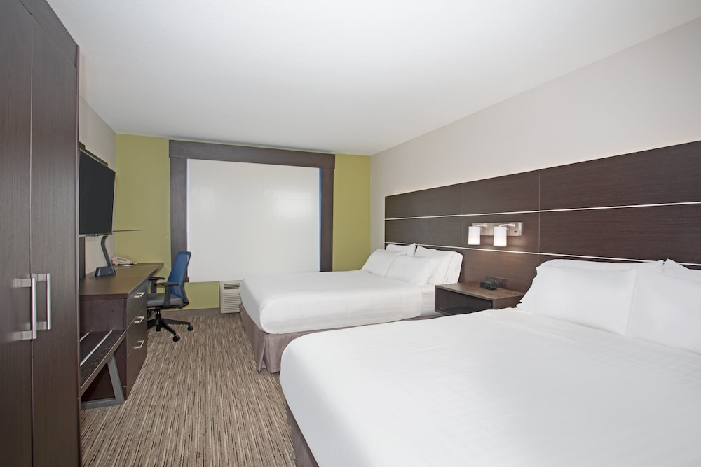 holiday inn express hotel and suites longmont by ihg