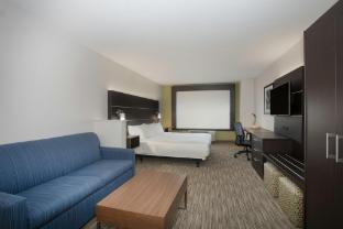 holiday inn express hotel and suites longmont by ihg