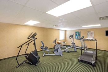 Baymont By Wyndham Louisville Airport South,Louisville>>Jefferson County,3 star