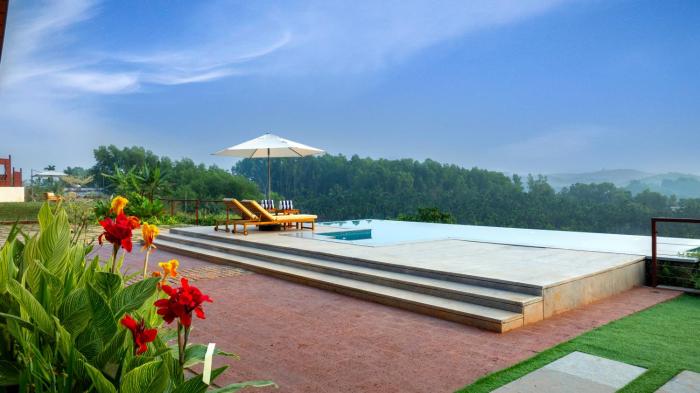 ama stays and trails vivid foliage kasargod mangalore