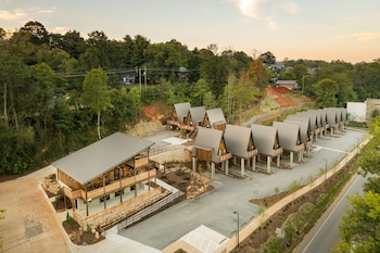 wrong way river lodge and cabins