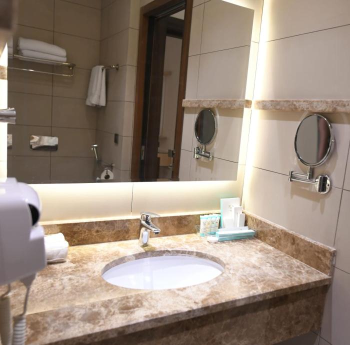 renee suite