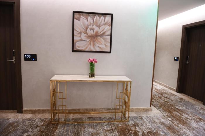renee suite