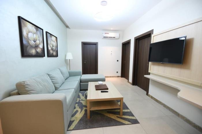 renee suite