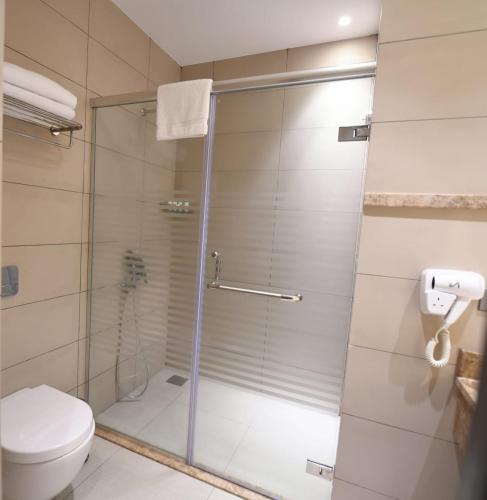 renee suite