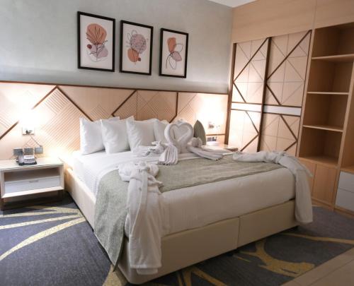 renee suite