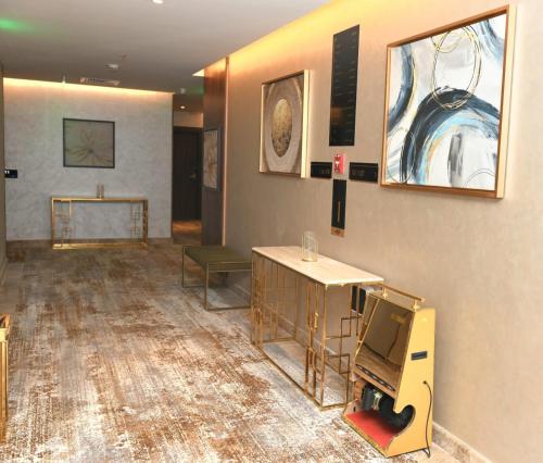 renee suite