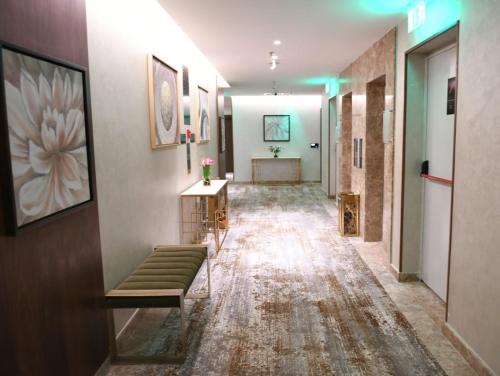 renee suite