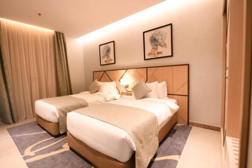 renee suite