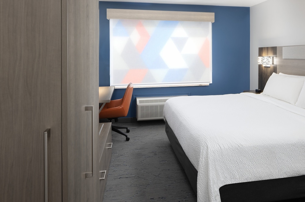 holiday inn express ludlow by ihg