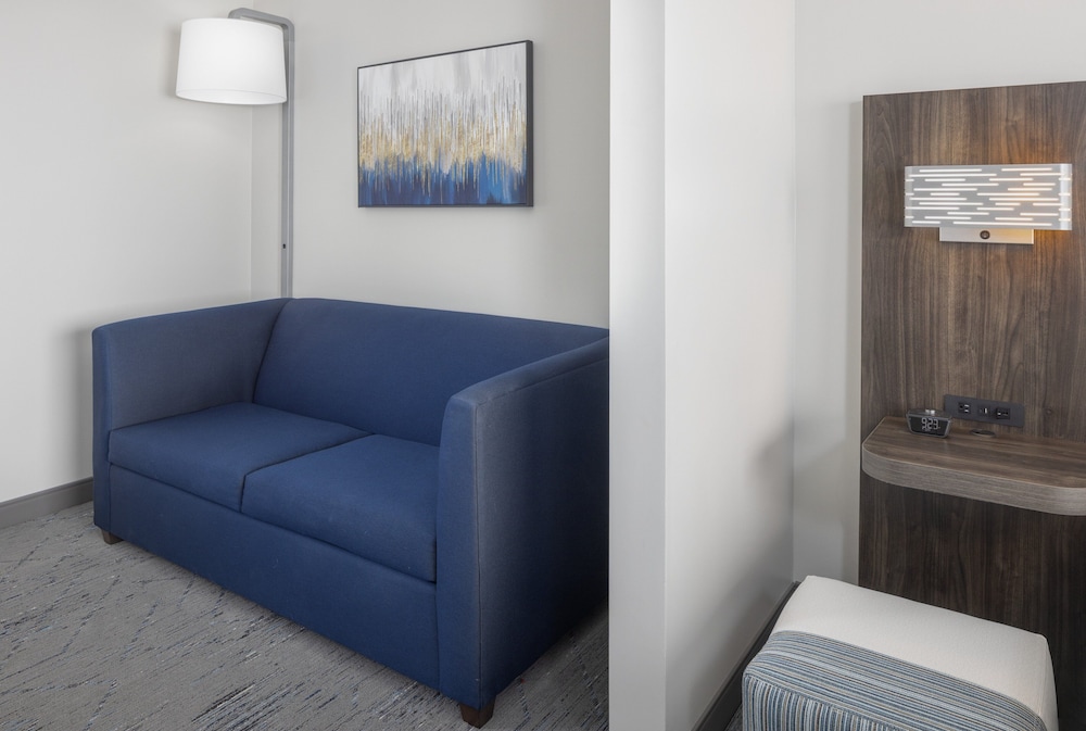 holiday inn express ludlow by ihg