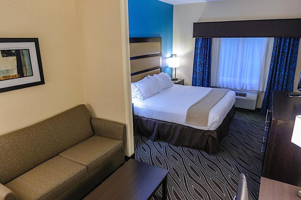 holiday inn express ludlow by ihg
