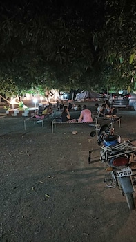 S R Farm House,,3 star