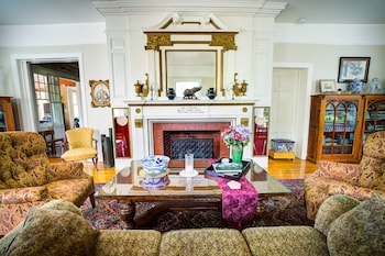 Kane Manor Inn,,3 star