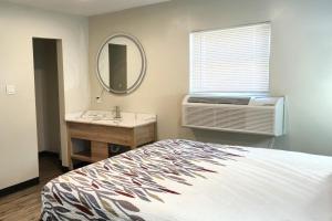 exclusivo inn by oyo grand prairie tx