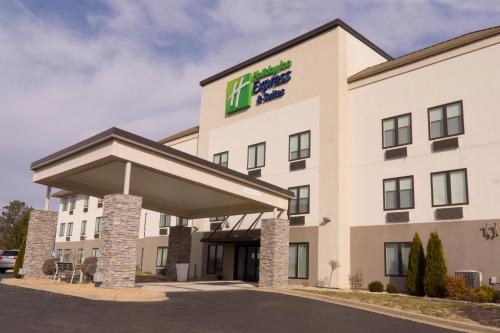 holiday inn express hotel and suites madison by ihg