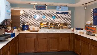 holiday inn express hotel and suites madison by ihg