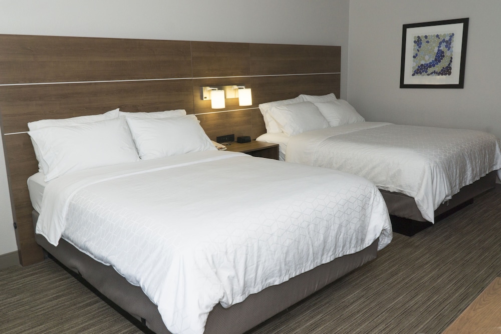 holiday inn express hotel and suites madison by ihg