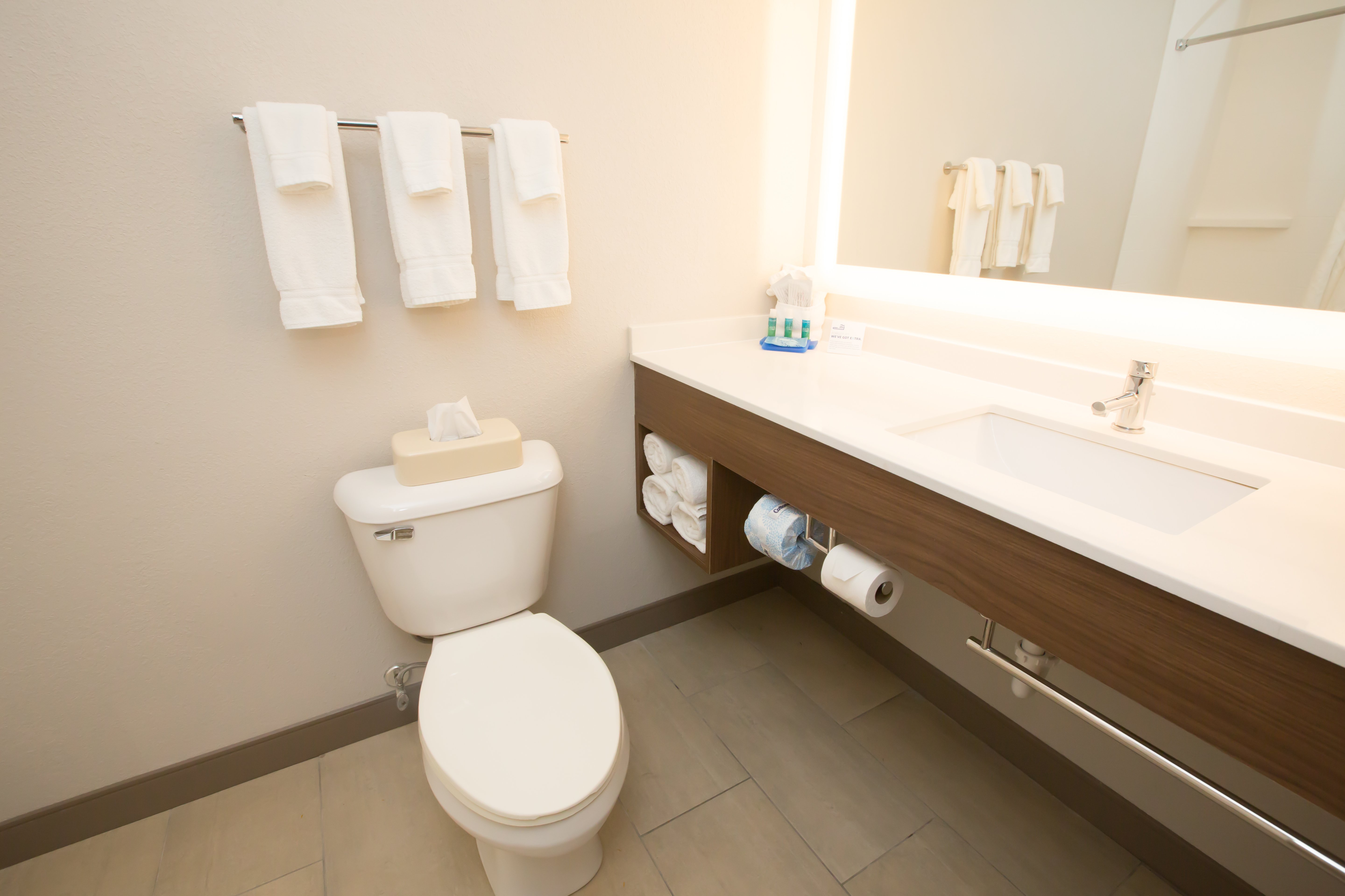holiday inn express hotel and suites madison by ihg